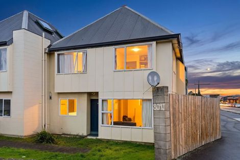 Photo of property in 809j Great King Street North, North Dunedin, Dunedin, 9016