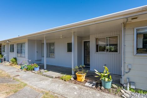 Photo of property in 10f7 Petherick Crescent, Johnsonville, Wellington, 6037