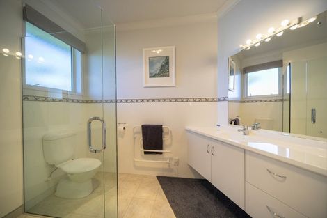 Photo of property in 120 Aparima Drive, Te Anau, 9600
