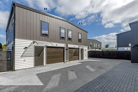 Photo of property in 647a Te Atatu Road, Te Atatu Peninsula, Auckland, 0610