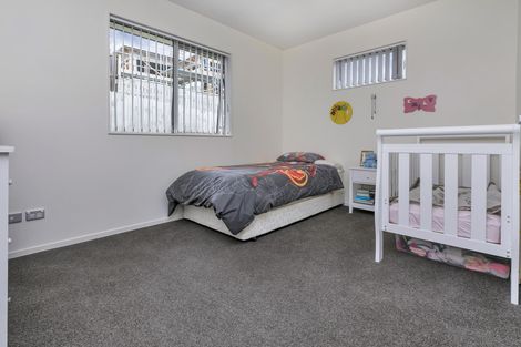 Photo of property in 9 Karika Place, Massey, Auckland, 0614