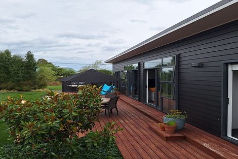 Photo of property in 18 Dee Street, Otane, 4202