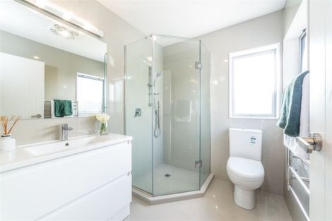 Photo of property in 22a Gerontius Glade, Torbay, Auckland, 0630