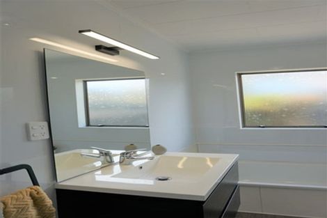 Photo of property in 25a Hollis Road, Paraparaumu Beach, Paraparaumu, 5032