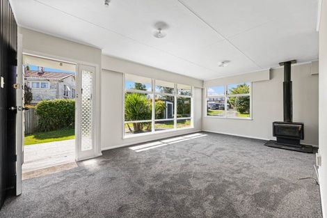 Photo of property in 18 Kowhai Place, Tokoroa, 3420