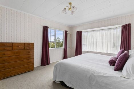 Photo of property in 63 Grace Crescent, Richmond Heights, Taupo, 3330