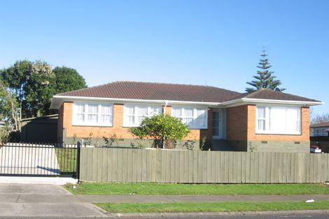 Photo of property in 35 Addington Avenue, Manurewa, Auckland, 2102