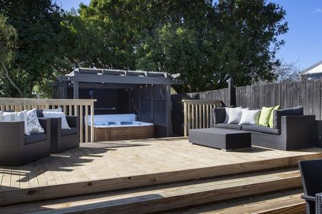 Photo of property in 20 Bahari Drive, Ranui, Auckland, 0612