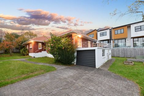 Photo of property in 2a Kereru Street, Henderson, Auckland, 0612