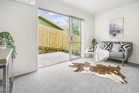 Photo of property in 12u2 Scotland Place, Hillcrest, Hamilton, 3216