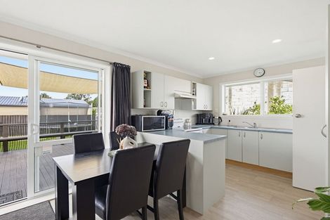 Photo of property in 27 Steele Street, Hornby, Christchurch, 8042
