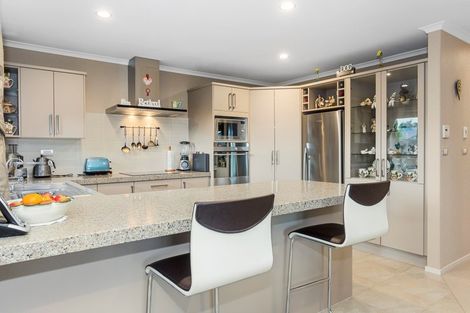 Photo of property in 22 Oakwood Way, Papamoa Beach, Papamoa, 3118