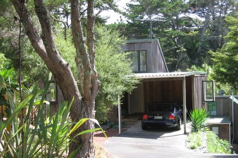 Photo of property in 3/68 Braemar Road, Castor Bay, Auckland, 0620
