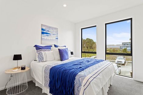 Photo of property in 11 Meg Lane, Glen Eden, Auckland, 0602