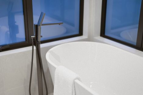 Photo of property in 13b Dominion Street, Takapuna, Auckland, 0622