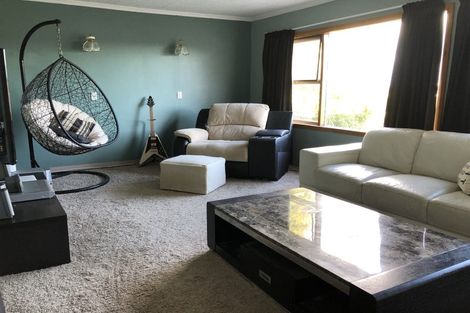 Photo of property in 10 Kiwi Road, Raumati Beach, Paraparaumu, 5032