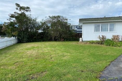 Photo of property in 83 Sunderlands Road, Half Moon Bay, Auckland, 2012