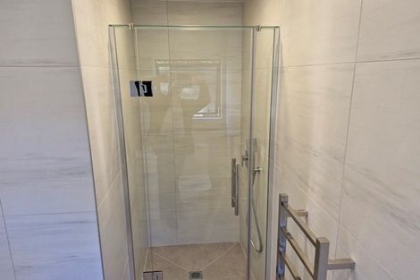 Photo of property in 12 Westergrove Place, West Harbour, Auckland, 0618