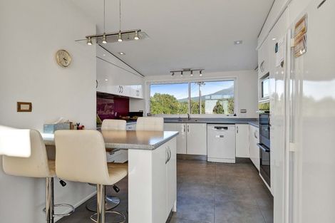 Photo of property in 1532 Carrington Road, Hurworth, New Plymouth, 4371