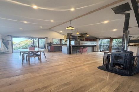 Photo of property in 2 Endeavour Place, Lyttelton, 8082