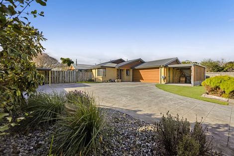 Photo of property in 190 Glover Road, Hawera, 4610
