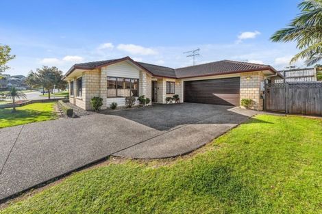 Photo of property in 51 Magic Way, Randwick Park, Auckland, 2105