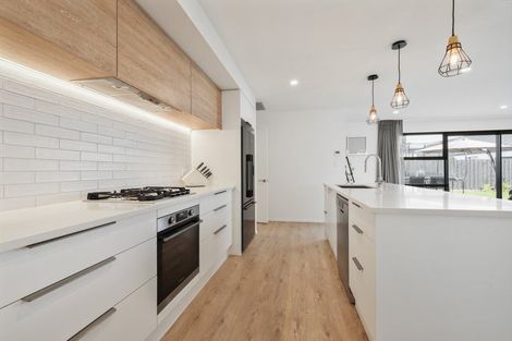 Photo of property in 16 Lusk Street, Rangiora, 7400