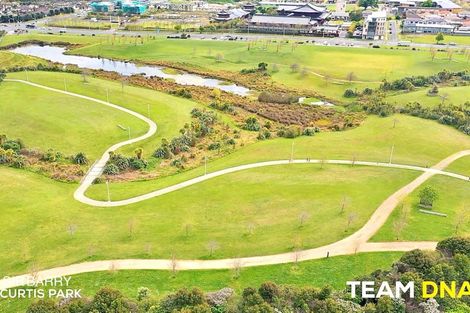 Photo of property in 4 Frontier Lane, Flat Bush, Auckland, 2019