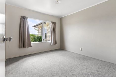 Photo of property in 14 Mili Way, Ranui, Auckland, 0612