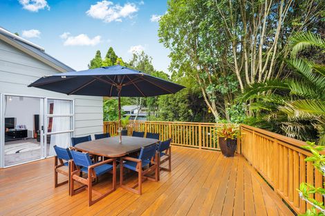 Photo of property in 103 Wirihana Road, Titirangi, Auckland, 0604