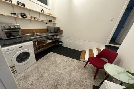 Photo of property in 379 Karaka Bay Road, Karaka Bays, Wellington, 6022