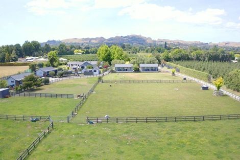 Photo of property in 14 Saint Andrews Road, Havelock North, 4130