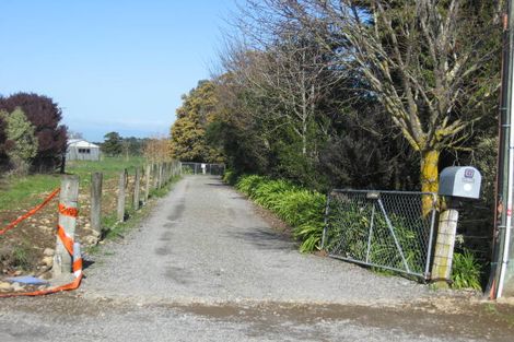 Photo of property in 32 Papawai Road, Greytown, 5712