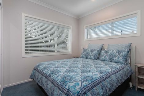 Photo of property in 8 Mahupuku Street, Greytown, 5712