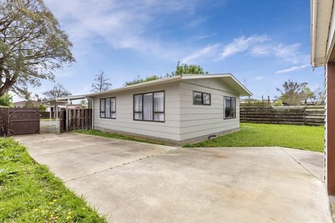 Photo of property in 62 Acacia Street, Kelvin Grove, Palmerston North, 4414