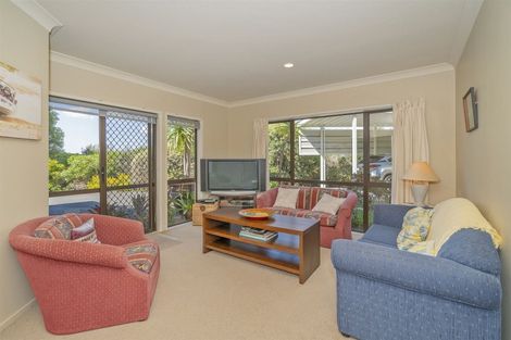 Photo of property in 62 Centennial Drive, Whitianga, 3510
