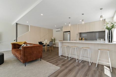 Photo of property in 2/2 Barry Avenue, Cromwell, 9310