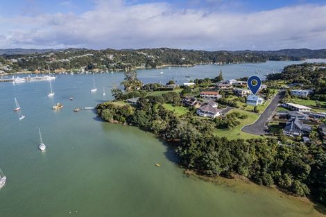 Photo of property in 8 Kakapu Road, Okiato, Russell, 0272