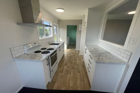 Photo of property in 6 Camellia Avenue, Bell Block, New Plymouth, 4312