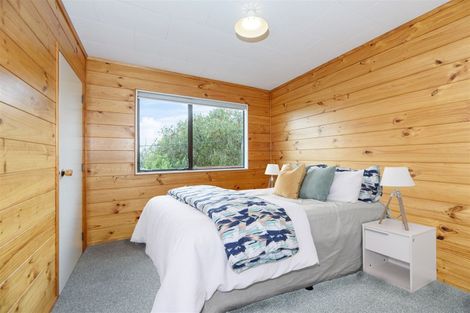 Photo of property in 57 Cliff View Drive, Green Bay, Auckland, 0604