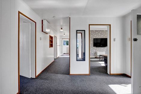 Photo of property in 13 Collins Street, Hawera, 4610