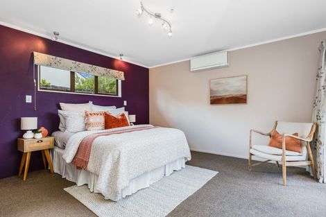 Photo of property in 5 The Top Gallant, Whitby, Porirua, 5024