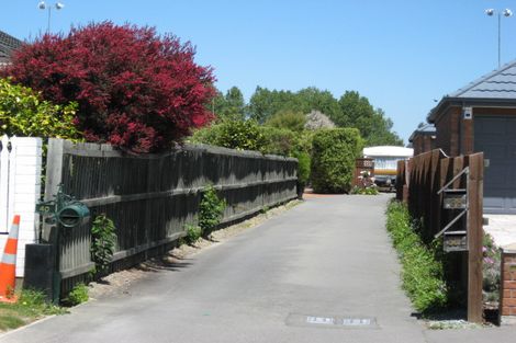 Photo of property in 40 Berkshire Drive, Avonhead, Christchurch, 8042