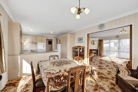 Photo of property in 51 Wilson Street, Hawera, 4610