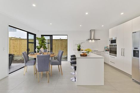 Photo of property in 3 Vincent Mcgrath Crescent, Swanson, Auckland, 0614