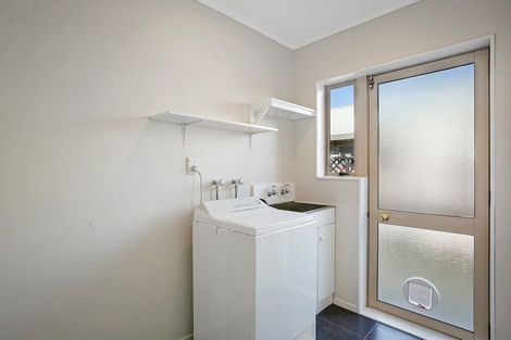 Photo of property in 3 Hilliard Place, Leamington, Cambridge, 3432