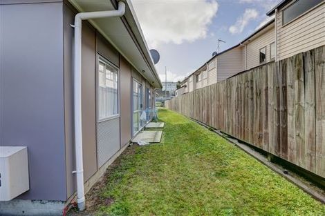 Photo of property in 20u4 Lorne Street, Melville, Hamilton, 3206