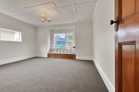 Photo of property in 42 Rolleston Street, Mount Cook, Wellington, 6021