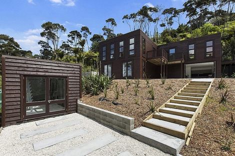 Photo of property in 231c Huia Road, Titirangi, Auckland, 0604