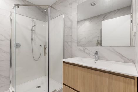 Photo of property in 8/10 Orchid Place, Te Atatu South, Auckland, 0610